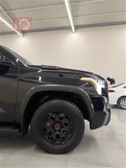 تويوتا سيكويا